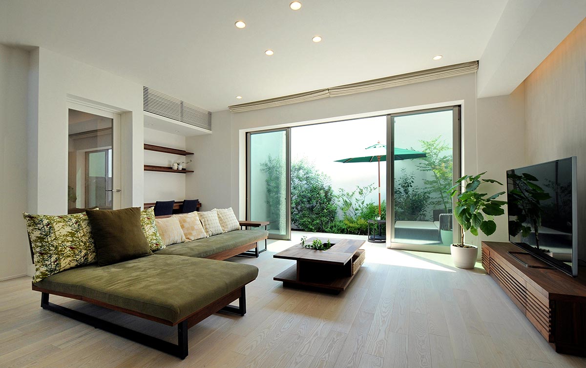 Natural modern living room terrace│高級住宅