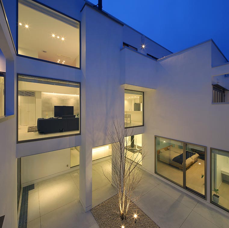 Exterior design modern house│高級住宅外観 中庭