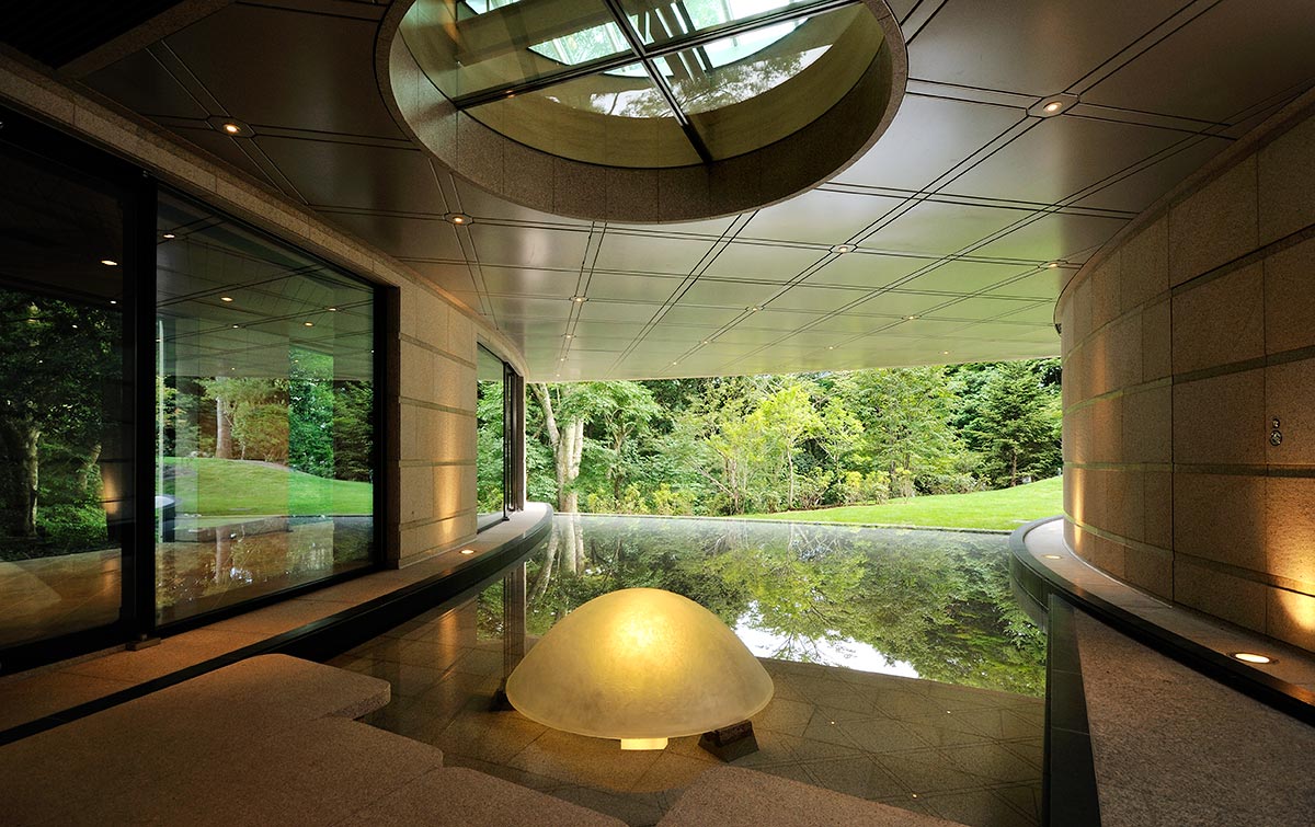 entrance design pond