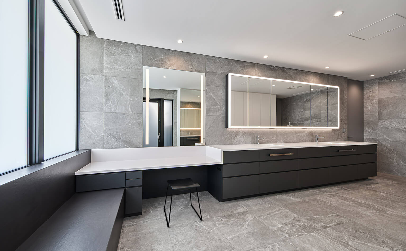 高級注文住宅のパウダールーム