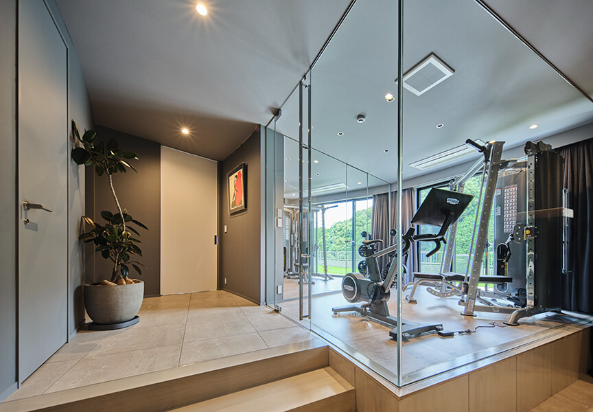 高級住宅のホームジムデザイン