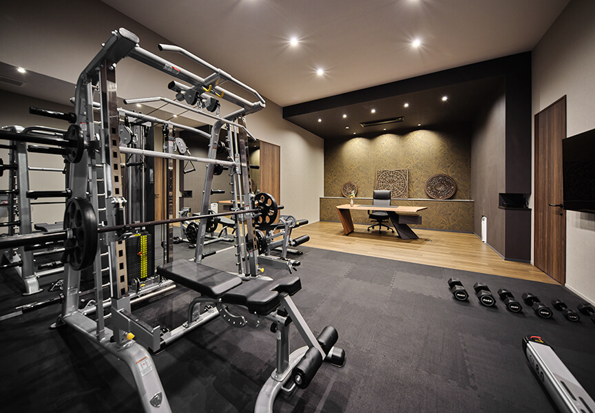 高級住宅のホームジム
