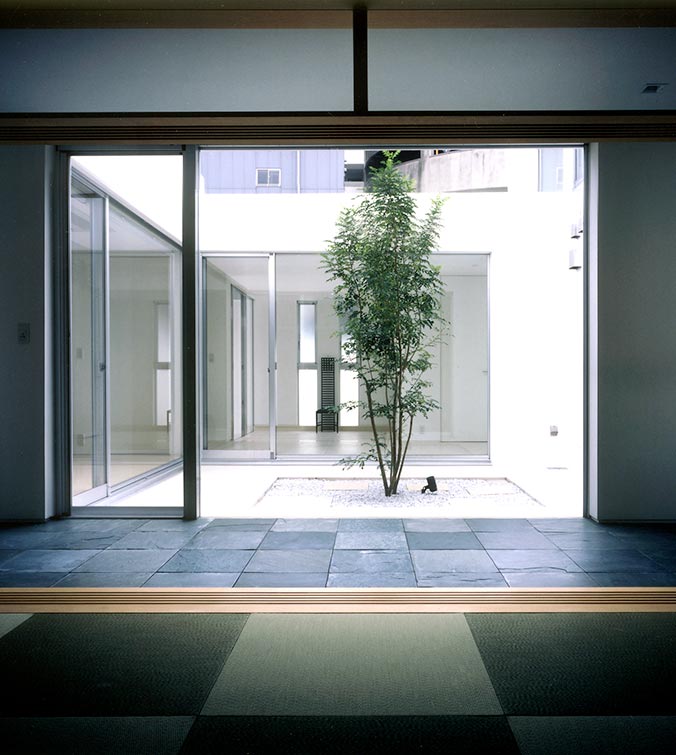 Modern Japanese-style room design│高級住宅コートハウス 和室