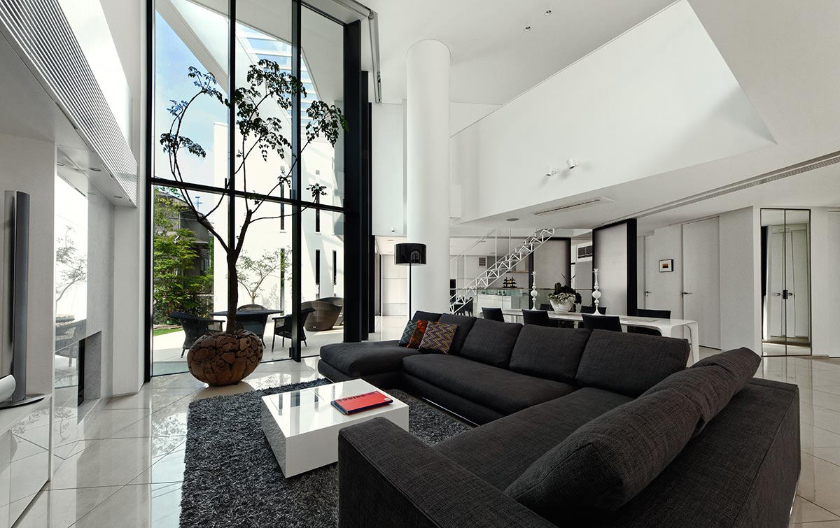 High ceiling Modern living design White and black│高級住宅