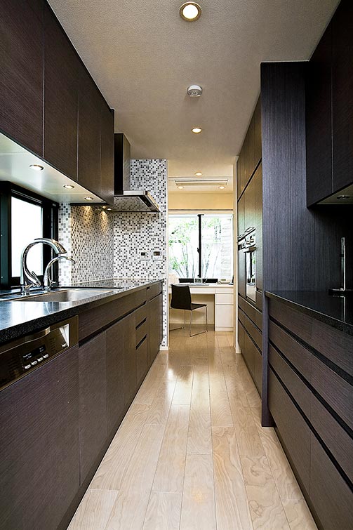 Modern kitchen design Brown│高級住宅