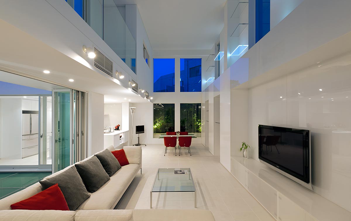 High ceiling simple modern living design│高級住宅