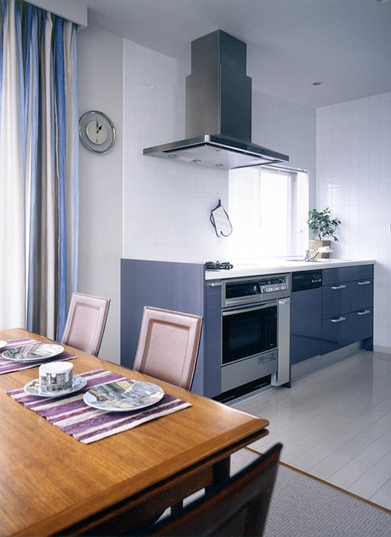 Kitchen design Mauve color│高級住宅