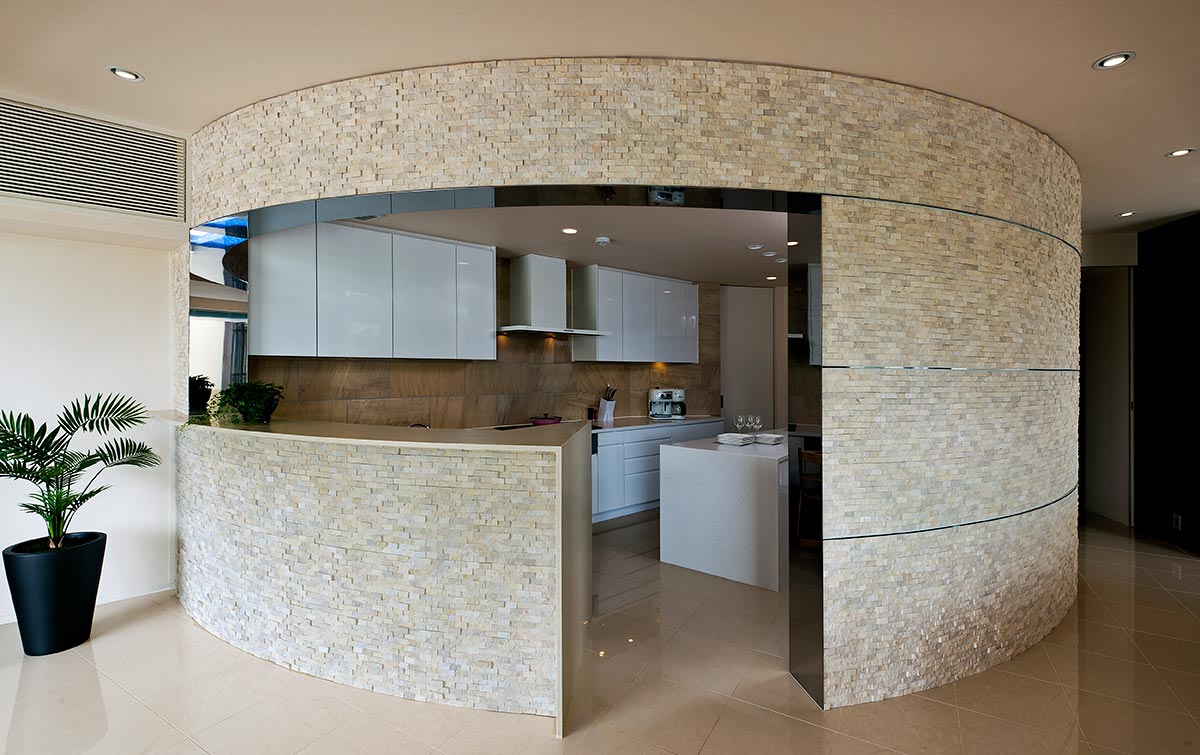 Modern kitchen design beige│高級住宅