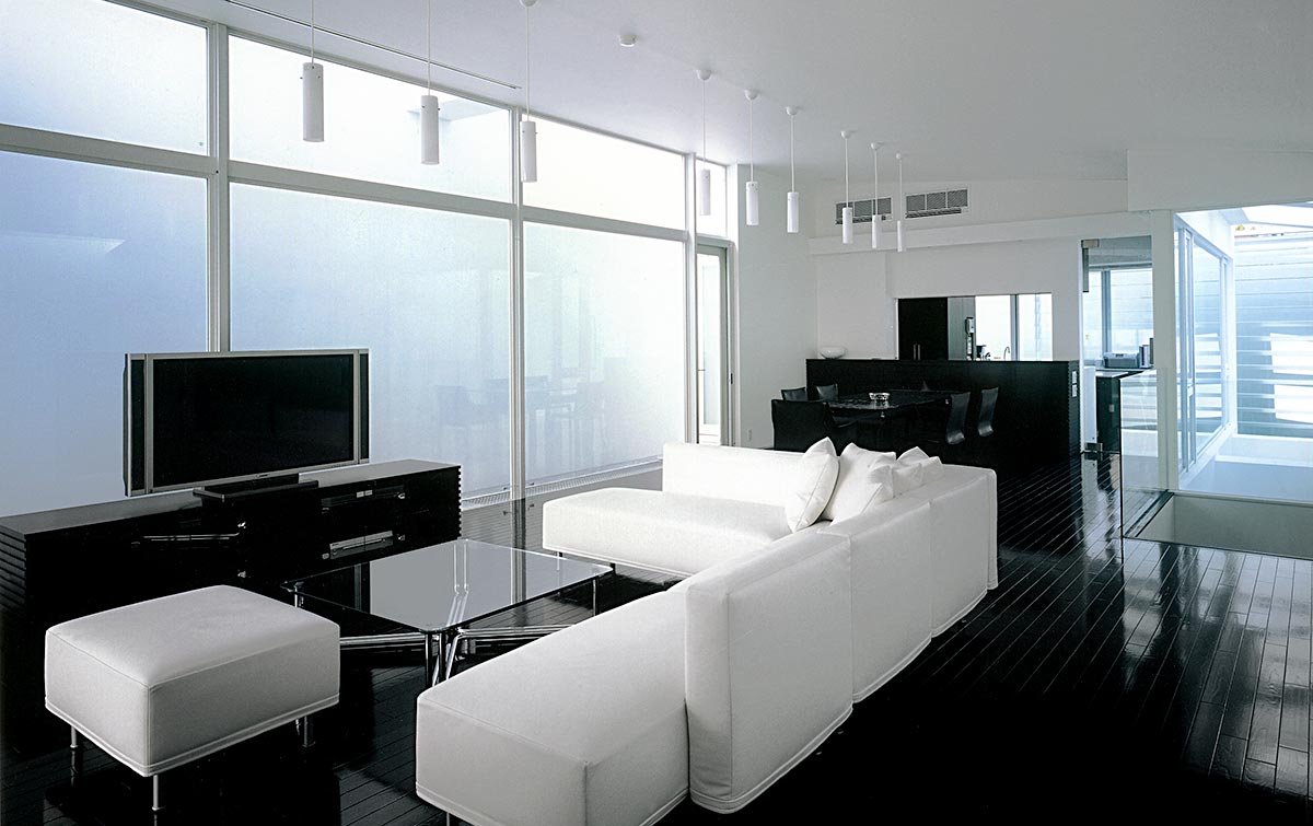 White and black modern living design│高級住宅