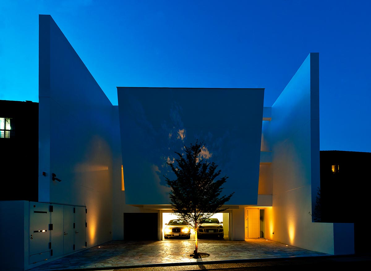 Contemporary home exterior design Night│高級住宅コートハウス外観