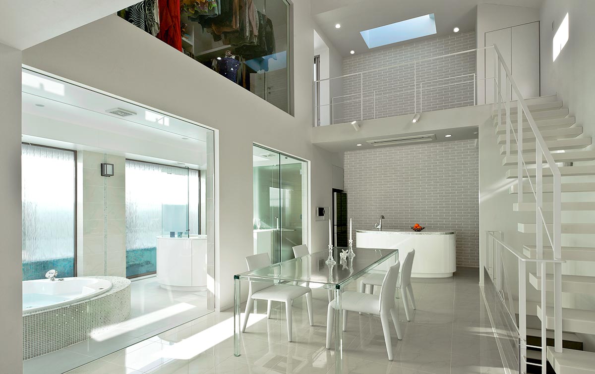 High ceiling White dining design│高級住宅