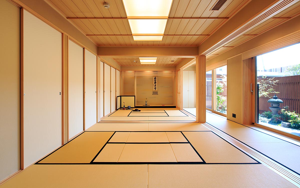 Japanese-style room 坪庭│高級住宅　和室
