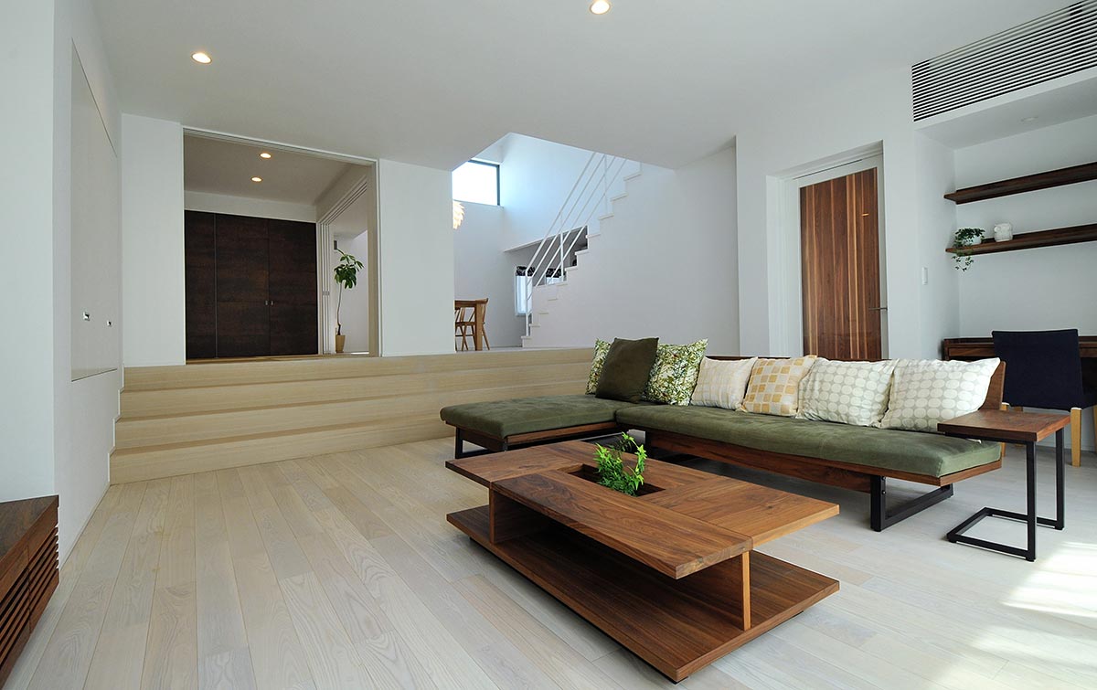 Natural modern living room│高級住宅