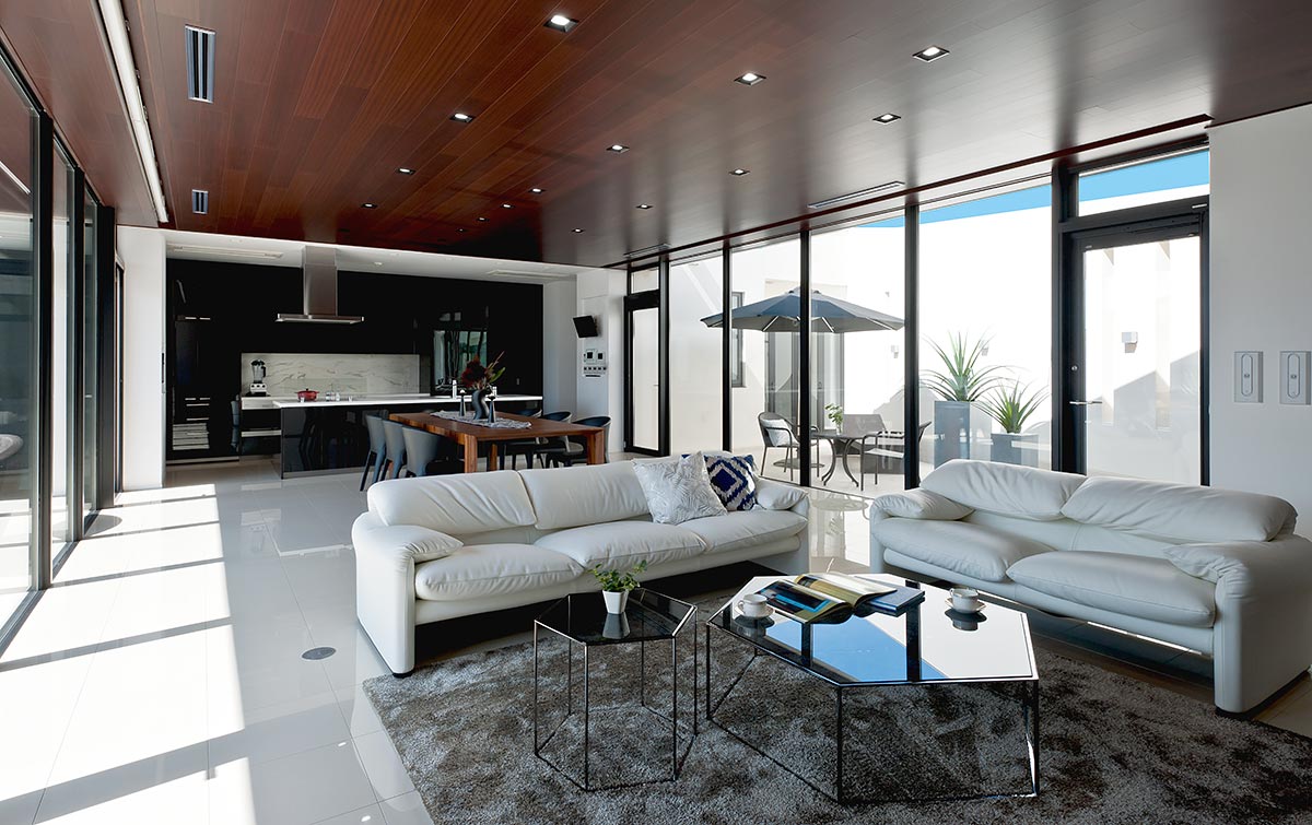 modern Resort style living room│高級住宅　リビング