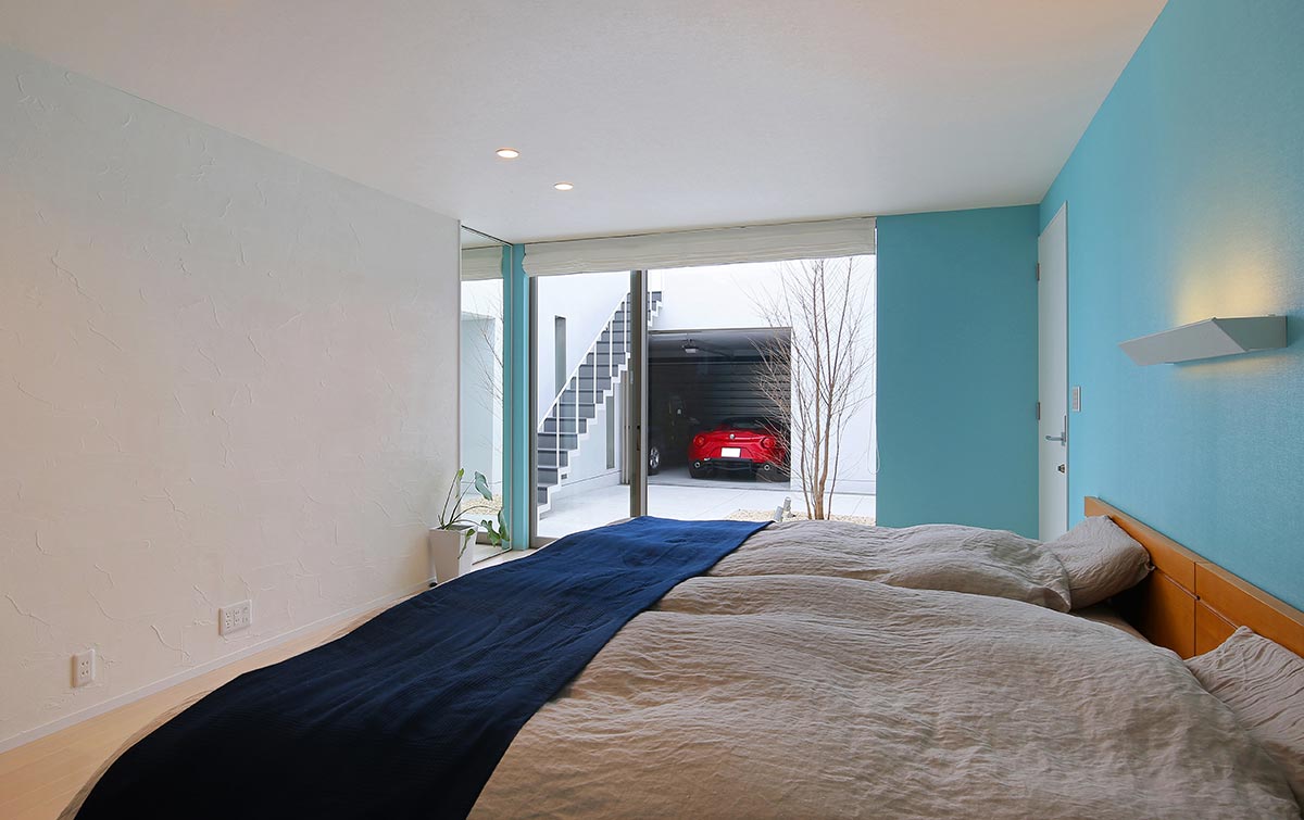 Bedroom design modern│高級住宅 車が見える寝室　ガレージハウス