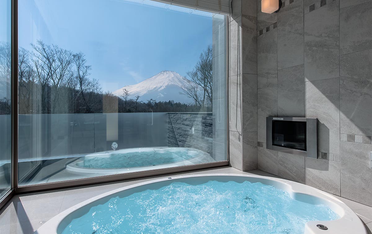 別荘建築 │富士山を望むバスルーム